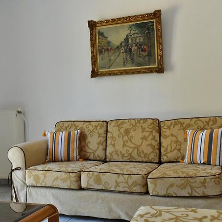 Villa White Clam Vintage House With Sea View & Garden à Makrigialos Extérieur photo
