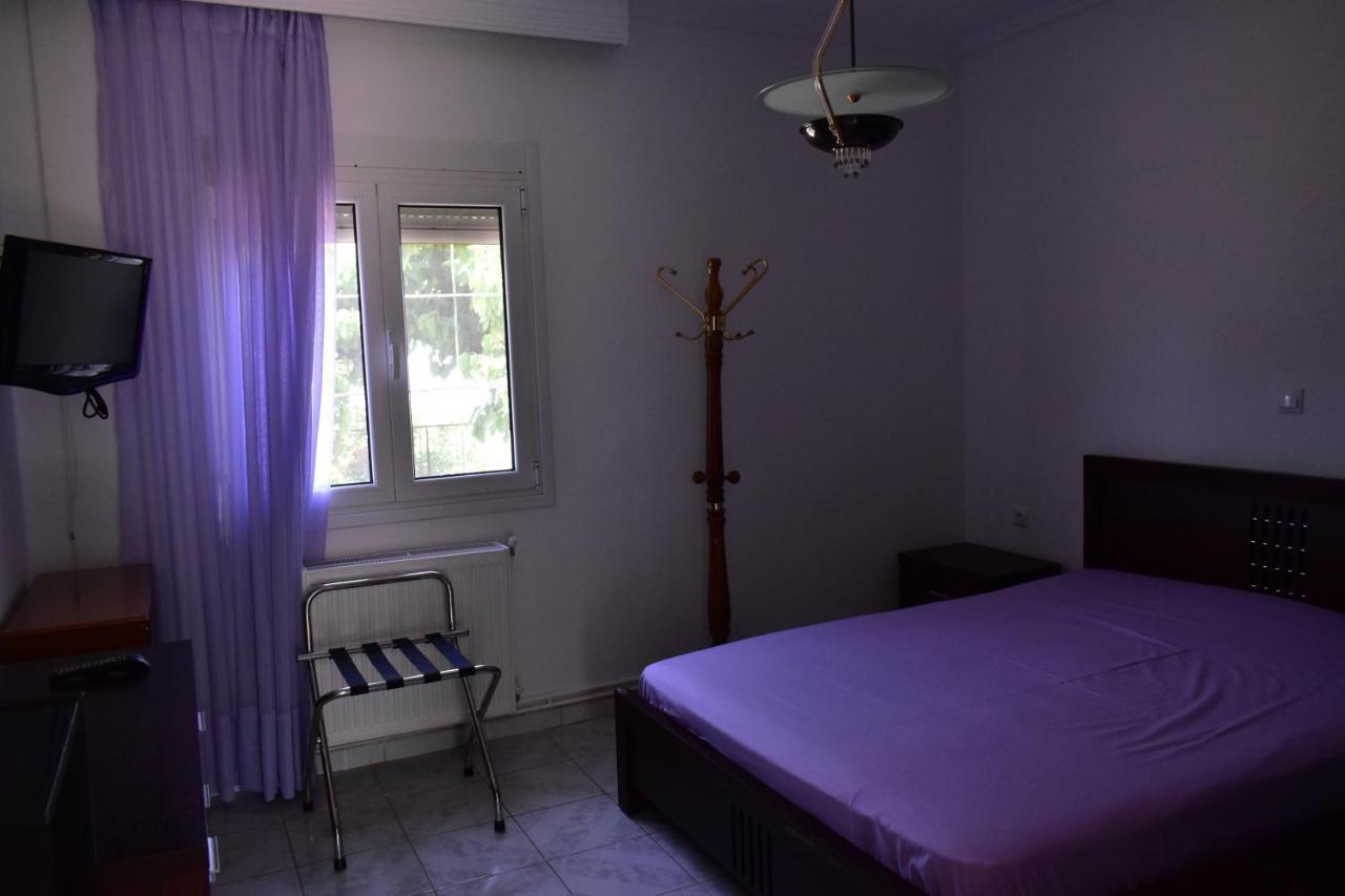 Villa White Clam Vintage House With Sea View & Garden à Makrigialos Extérieur photo